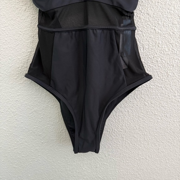 NWT Cupshe Sexy Lady Mesh One Piece Swimsuit Size‎ Small - Picture 5 of 9
